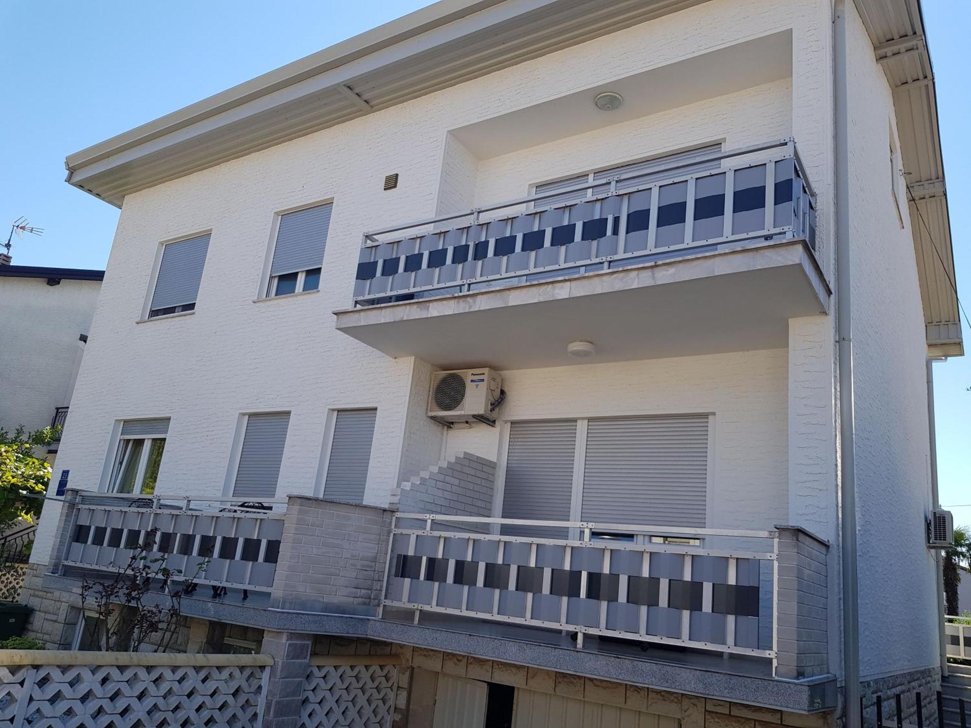 Hama Komunela Mit Garten Und Stellplatz Apartment